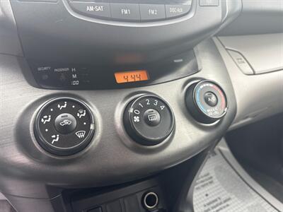 2010 Toyota RAV4   - Photo 15 - Sacramento, CA 95821