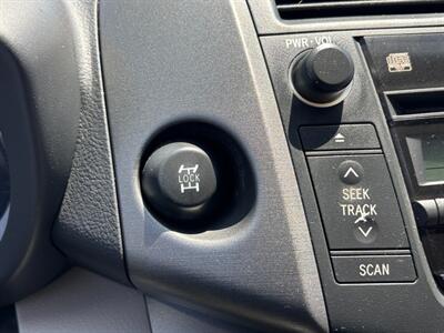2011 Toyota RAV4   - Photo 17 - Sacramento, CA 95821