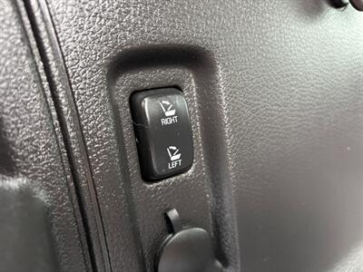 2011 Lincoln MKX   - Photo 18 - Sacramento, CA 95821