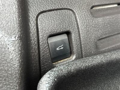 2011 Lincoln MKX   - Photo 17 - Sacramento, CA 95821