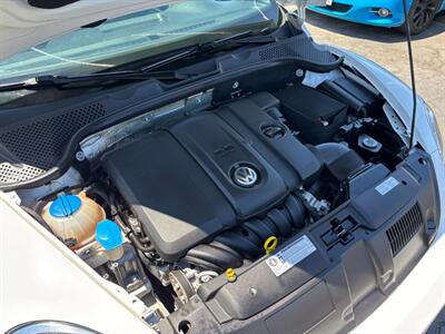 2014 Volkswagen Beetle-Classic 2.5L PZEV   - Photo 22 - Sacramento, CA 95821