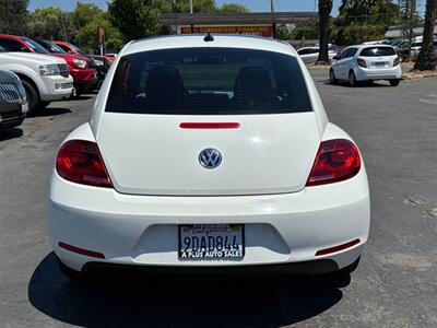 2014 Volkswagen Beetle-Classic 2.5L PZEV   - Photo 4 - Sacramento, CA 95821
