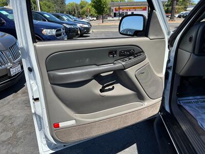 2003 Chevrolet Tahoe LT   - Photo 15 - Sacramento, CA 95821
