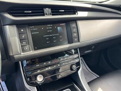 2017 Jaguar XF 35t Premium - Photo 15 - Sacramento, CA 95821