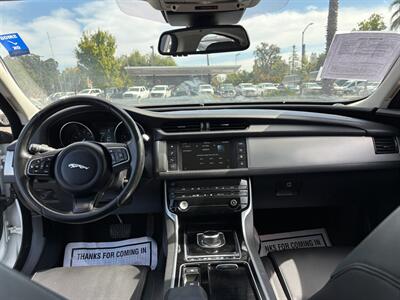 2017 Jaguar XF 35t Premium - Photo 12 - Sacramento, CA 95821