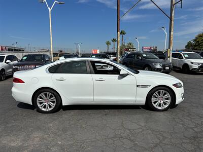 2017 Jaguar XF 35t Premium - Photo 2 - Sacramento, CA 95821