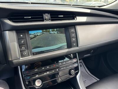 2017 Jaguar XF 35t Premium - Photo 16 - Sacramento, CA 95821