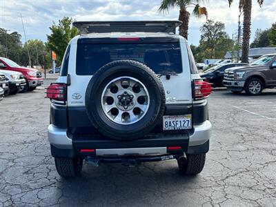2011 Toyota FJ Cruiser   - Photo 3 - Sacramento, CA 95821