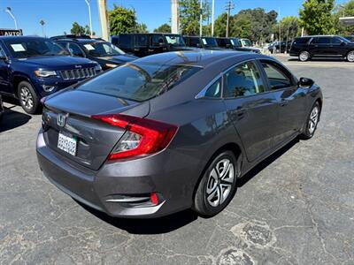 2018 Honda Civic LX - Photo 4 - Sacramento, CA 95821