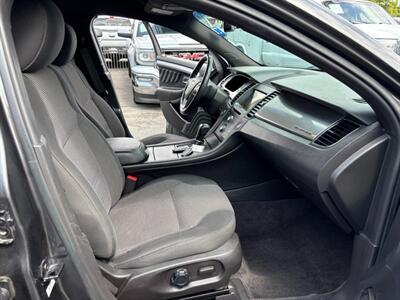 2017 Ford Taurus SEL   - Photo 8 - Sacramento, CA 95821