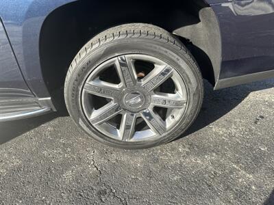 2017 Cadillac Escalade ESV Luxury ESV - Photo 14 - Tamaqua, PA 18252