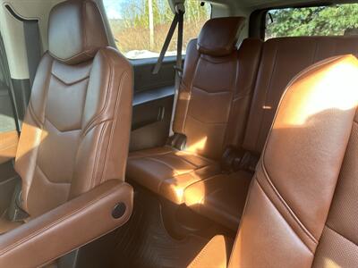 2017 Cadillac Escalade ESV Luxury ESV - Photo 8 - Tamaqua, PA 18252