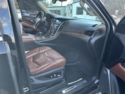 2015 Cadillac Escalade ESV Premium   - Photo 8 - Tamaqua, PA 18252