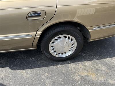 1998 Lincoln Continental   - Photo 14 - Tamaqua, PA 18252