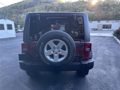 2012 Jeep Wrangler Unlimited Sport   - Photo 4 - Tamaqua, PA 18252