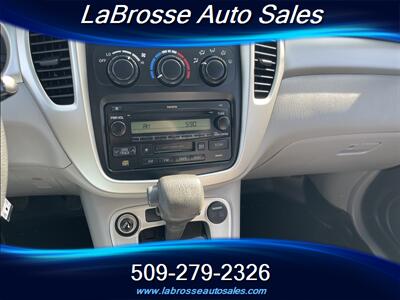 2004 Toyota Highlander   - Photo 18 - Spokane Valley, WA 99016