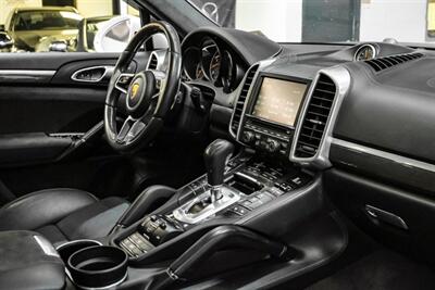 2016 Porsche Cayenne GTS   - Photo 26 - Dallas, TX 75220