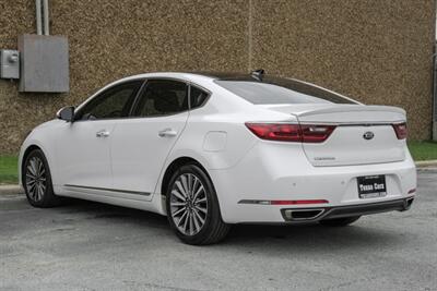 2018 Kia Cadenza Premium   - Photo 13 - Dallas, TX 75220