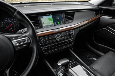 2018 Kia Cadenza Premium   - Photo 26 - Dallas, TX 75220