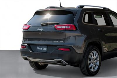 2016 Jeep Cherokee Limited   - Photo 11 - Dallas, TX 75220