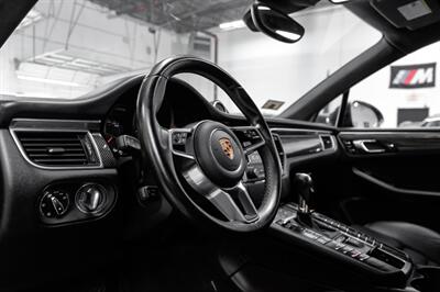 2018 Porsche Macan Turbo   - Photo 3 - Dallas, TX 75220