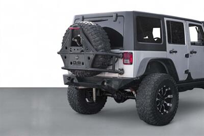 2010 Jeep Wrangler Unlimited Sport   - Photo 11 - Dallas, TX 75220