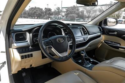 2015 Toyota Highlander XLE V6   - Photo 3 - Dallas, TX 75220