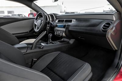 2014 Chevrolet Camaro 1LS   - Photo 14 - Dallas, TX 75220