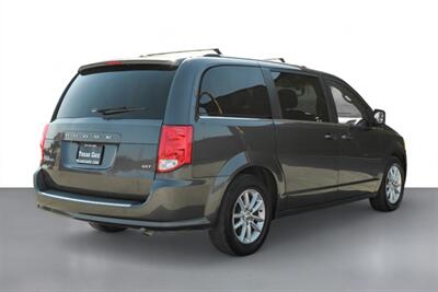 2020 Dodge Grand Caravan SXT   - Photo 10 - Dallas, TX 75220