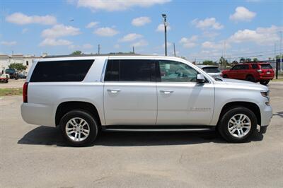 2018 Chevrolet Suburban LT   - Photo 29 - Dallas, TX 75220