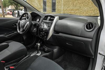 2016 Nissan Versa SV   - Photo 11 - Dallas, TX 75220