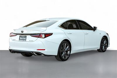 2020 Lexus ES 350 F Sport   - Photo 11 - Dallas, TX 75220