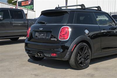 2017 MINI Hardtop 2 Door   - Photo 12 - Dallas, TX 75220