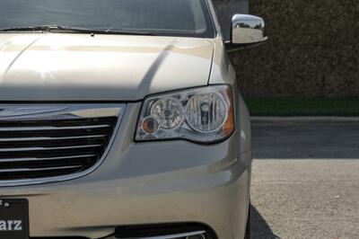 2014 Chrysler Town & Country Touring-L   - Photo 45 - Dallas, TX 75220