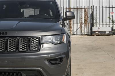 2017 Jeep Grand Cherokee Laredo   - Photo 52 - Dallas, TX 75220