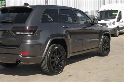 2017 Jeep Grand Cherokee Laredo   - Photo 11 - Dallas, TX 75220