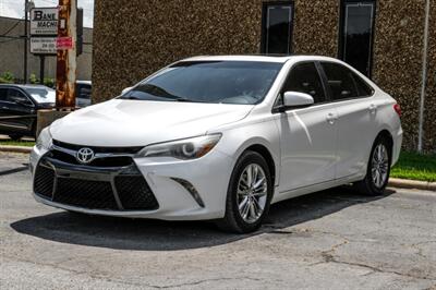 2015 Toyota Camry SE   - Photo 8 - Dallas, TX 75220