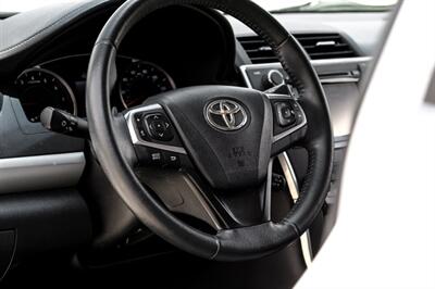 2015 Toyota Camry SE   - Photo 19 - Dallas, TX 75220