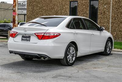 2015 Toyota Camry SE   - Photo 9 - Dallas, TX 75220