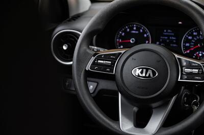 2019 Kia Forte LXS   - Photo 19 - Dallas, TX 75220