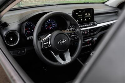 2019 Kia Forte LXS   - Photo 18 - Dallas, TX 75220