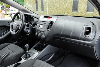 2016 Kia Forte LX   - Photo 11 - Dallas, TX 75220