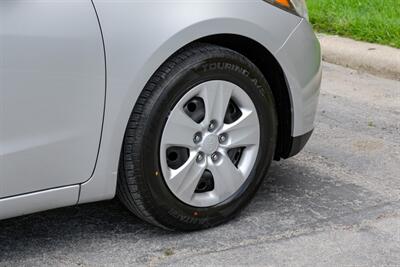 2016 Kia Forte LX   - Photo 46 - Dallas, TX 75220