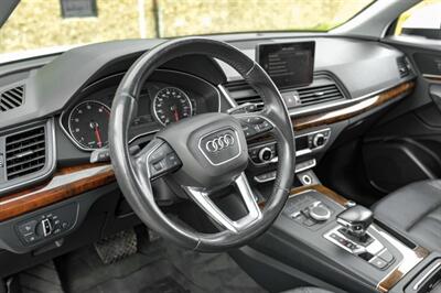 2018 Audi Q5 2.0T Premium quattro   - Photo 18 - Dallas, TX 75220