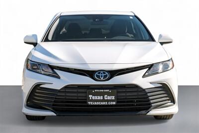 2021 Toyota Camry LE   - Photo 6 - Dallas, TX 75220