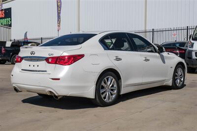 2017 INFINITI Q50 2.0t Premium   - Photo 11 - Dallas, TX 75220