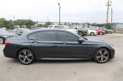 2018 BMW 750i   - Photo 54 - Dallas, TX 75220