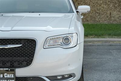 2016 Chrysler 300 Series Limited   - Photo 53 - Dallas, TX 75220