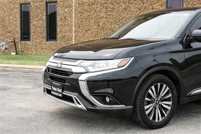 2020 Mitsubishi Outlander SE   - Photo 10 - Dallas, TX 75220