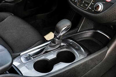 2025 Chevrolet Malibu LT 1LT   - Photo 22 - Dallas, TX 75220